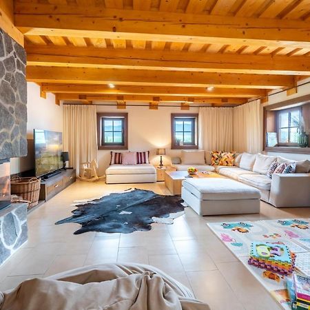 Wellness Drevenica Zuberec, 3 Apartmany, 2 Studia, Tatranske Stity Z Terasy Exterior foto