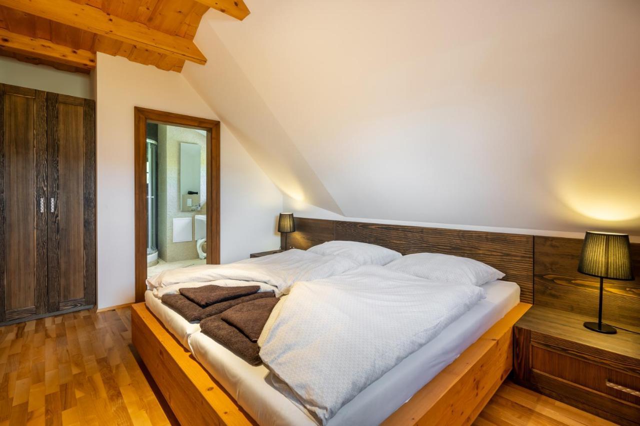 Wellness Drevenica Zuberec, 3 Apartmany, 2 Studia, Tatranske Stity Z Terasy Exterior foto
